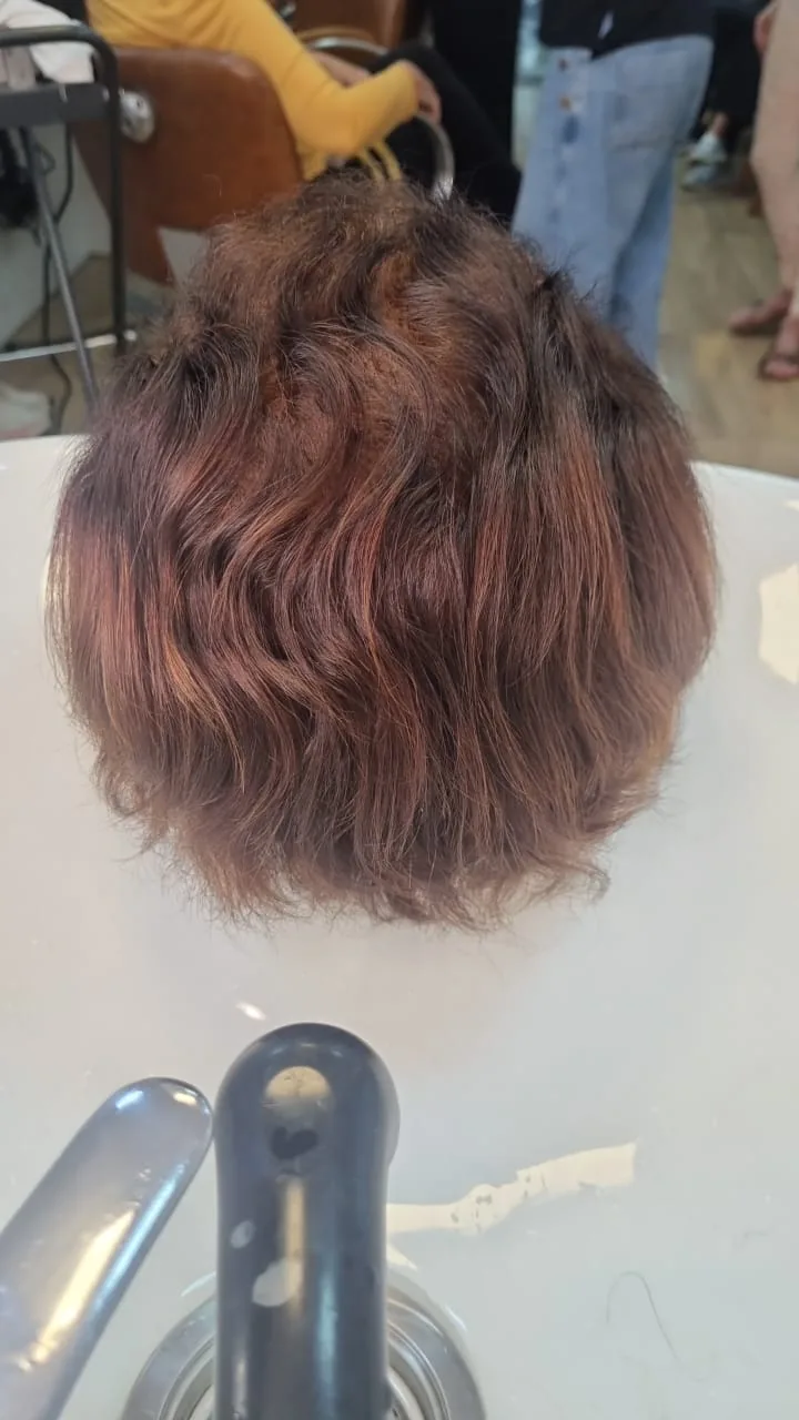 Cabelo com movimento e brilho depois do tratamento
